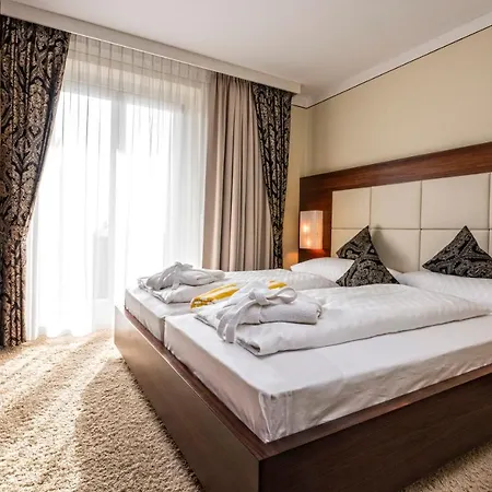 Sporthotel Fichtenhof-2